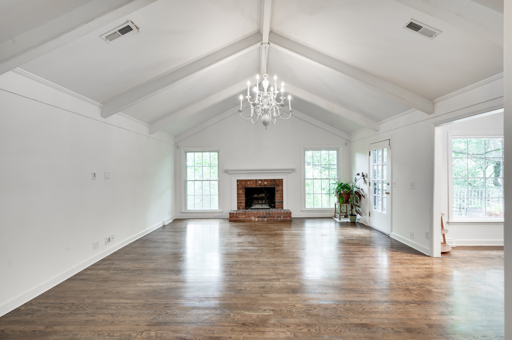 880 Hillhaven Court Nashville TN 37220