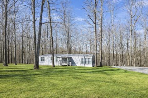 898 Overhead Bridge Road Hampshire TN 38461