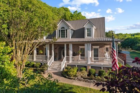1204 Bobs Lane Mount Pleasant TN 38474