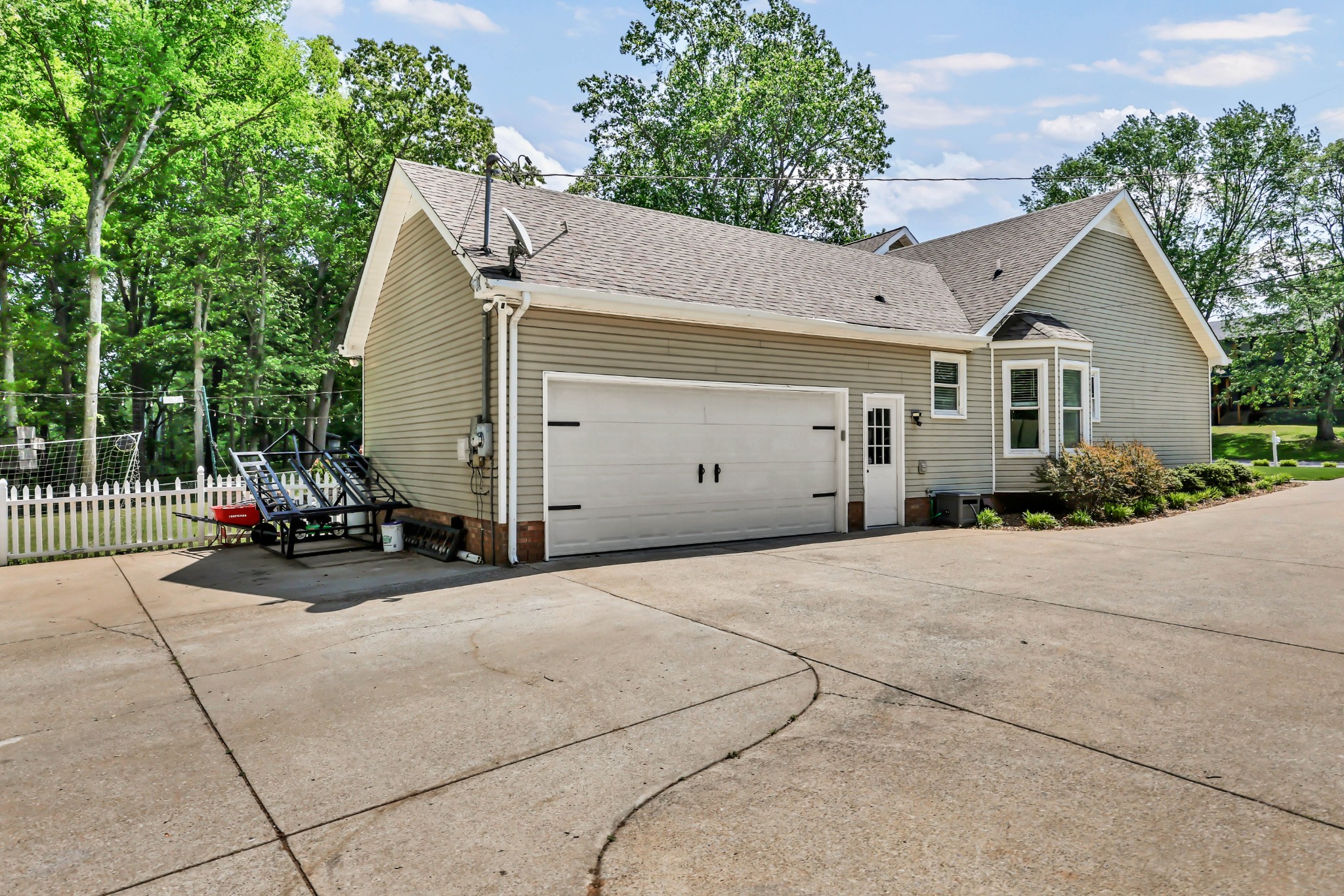 3424 Clearwater Drive Clarksville TN 37042