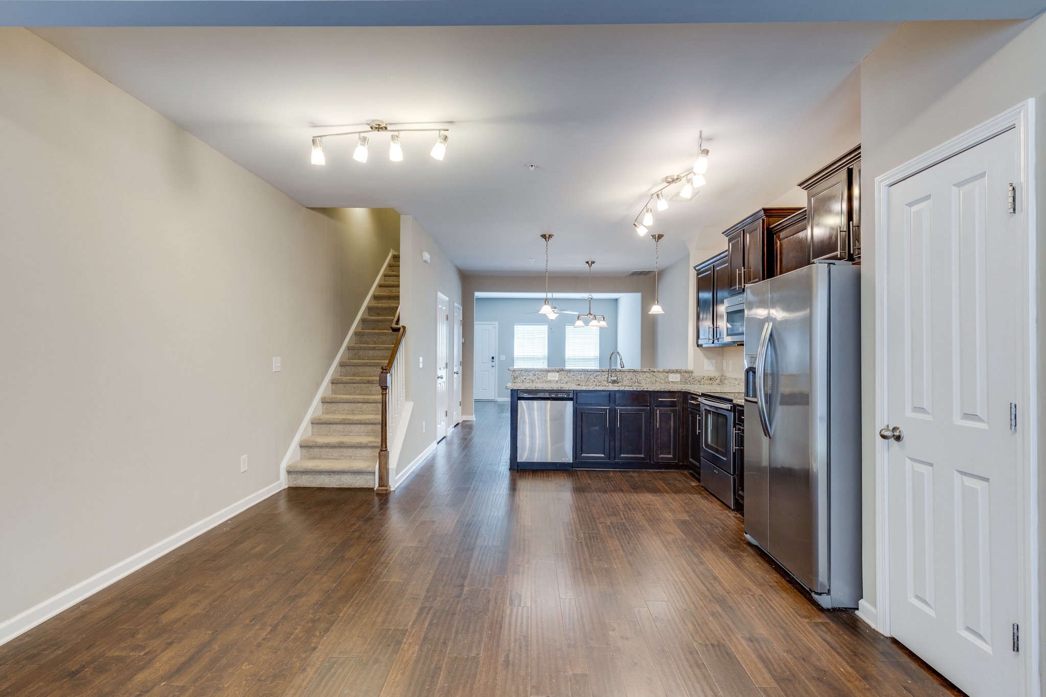 6007 Dupont Cove Spring Hill TN 37174