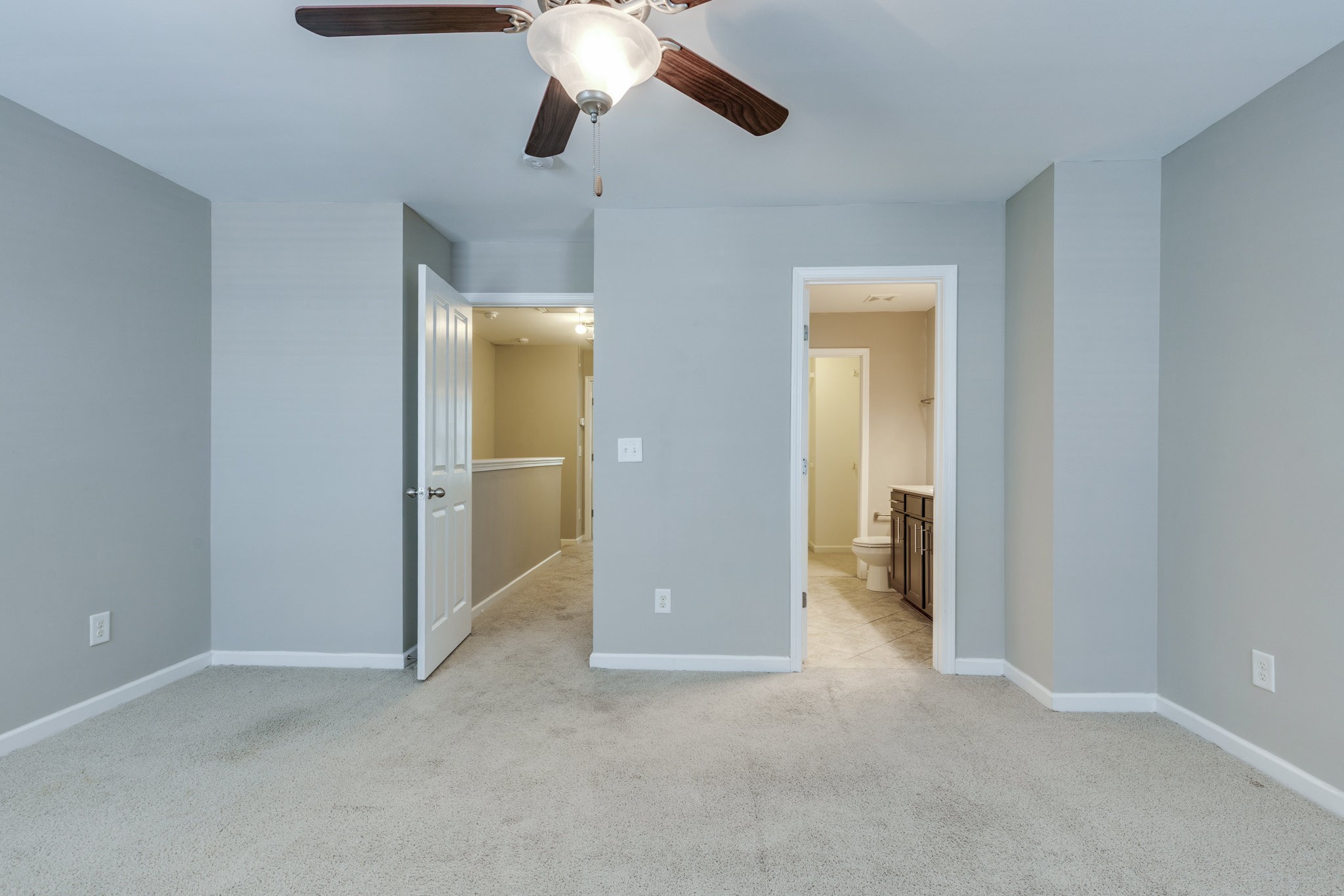 6007 Dupont Cove Spring Hill TN 37174