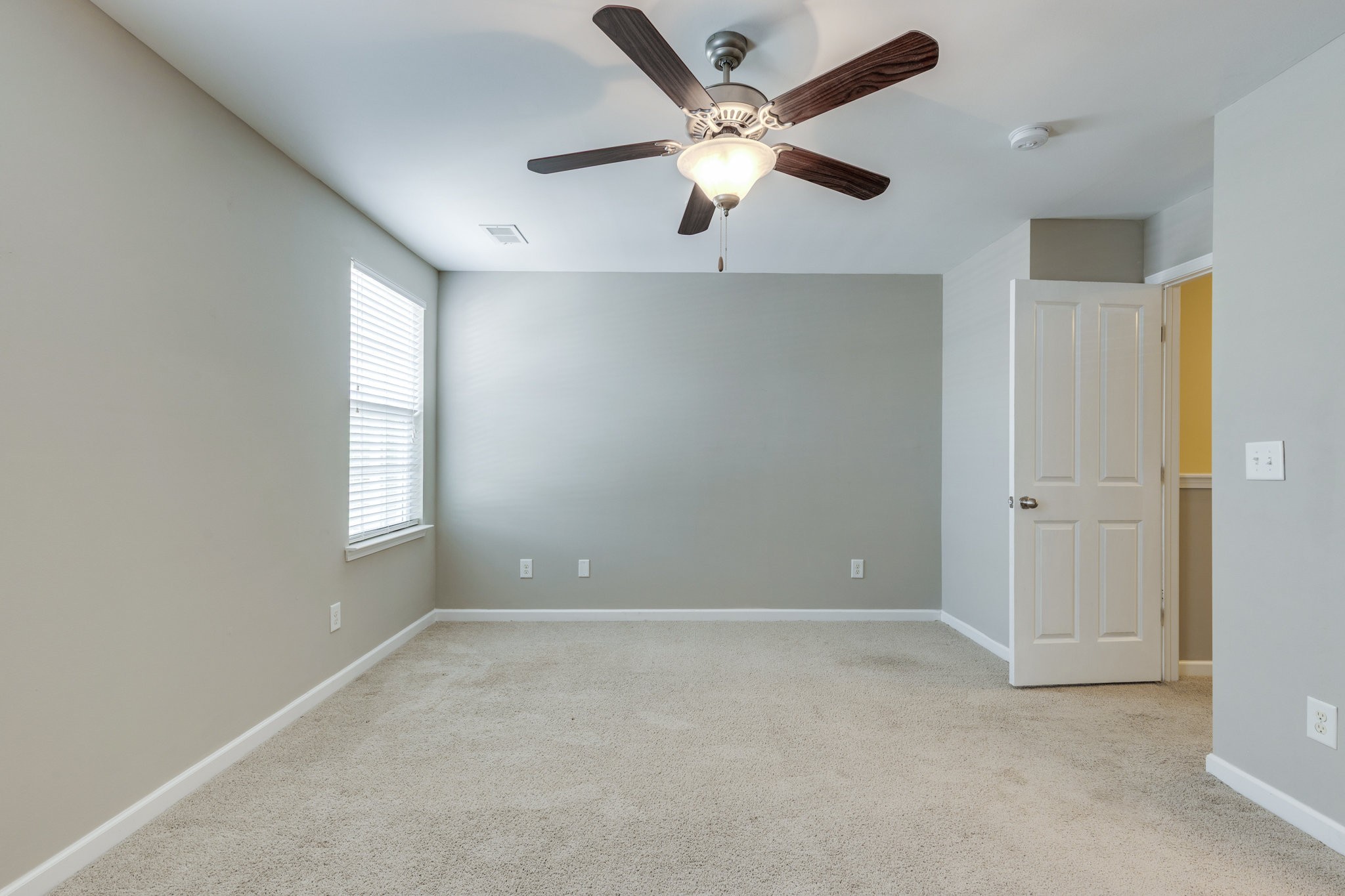 6007 Dupont Cove Spring Hill TN 37174