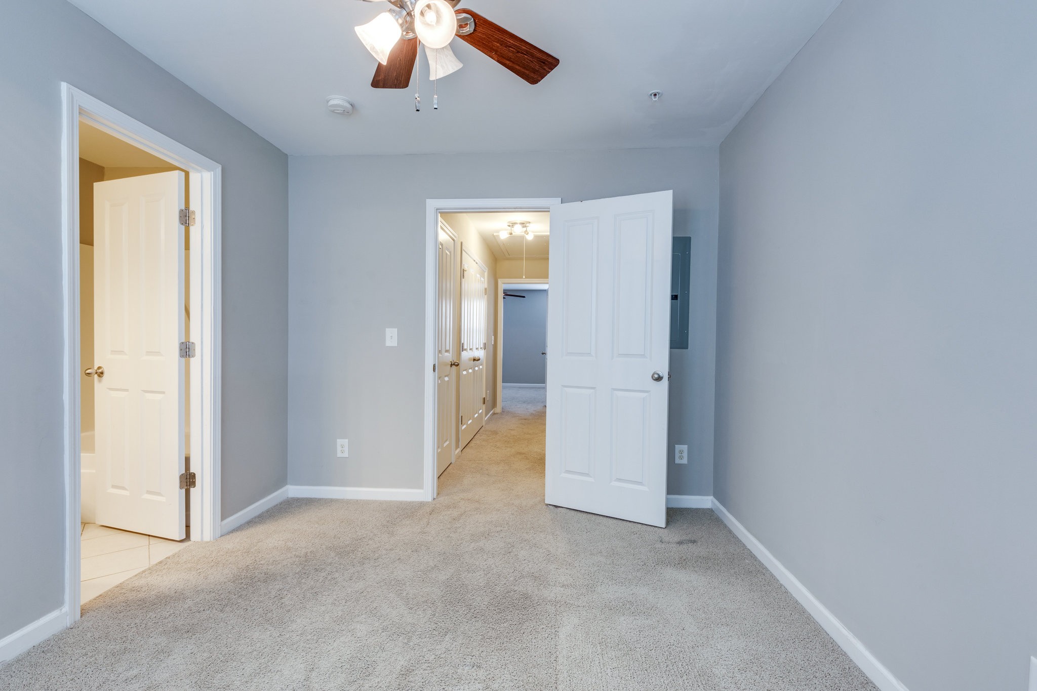 6007 Dupont Cove Spring Hill TN 37174