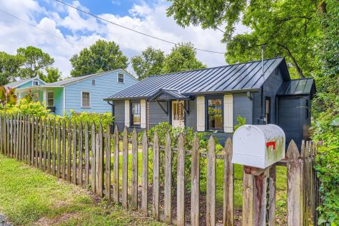 2203 Burbank Avenue Nashville TN 37210