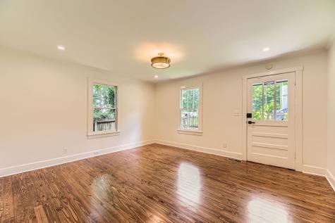 2203 Burbank Avenue Nashville TN 37210