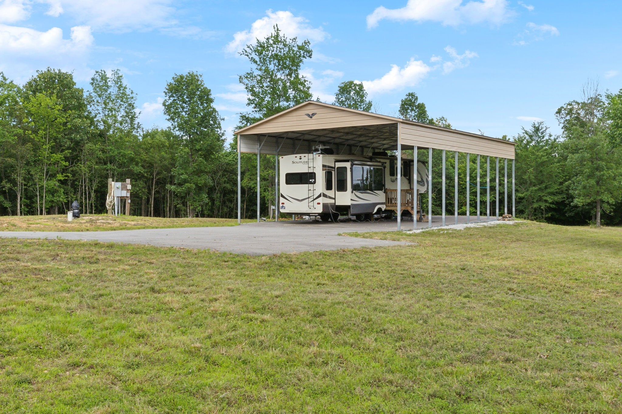 1635 Bear Hollow Drive Waverly TN 37185