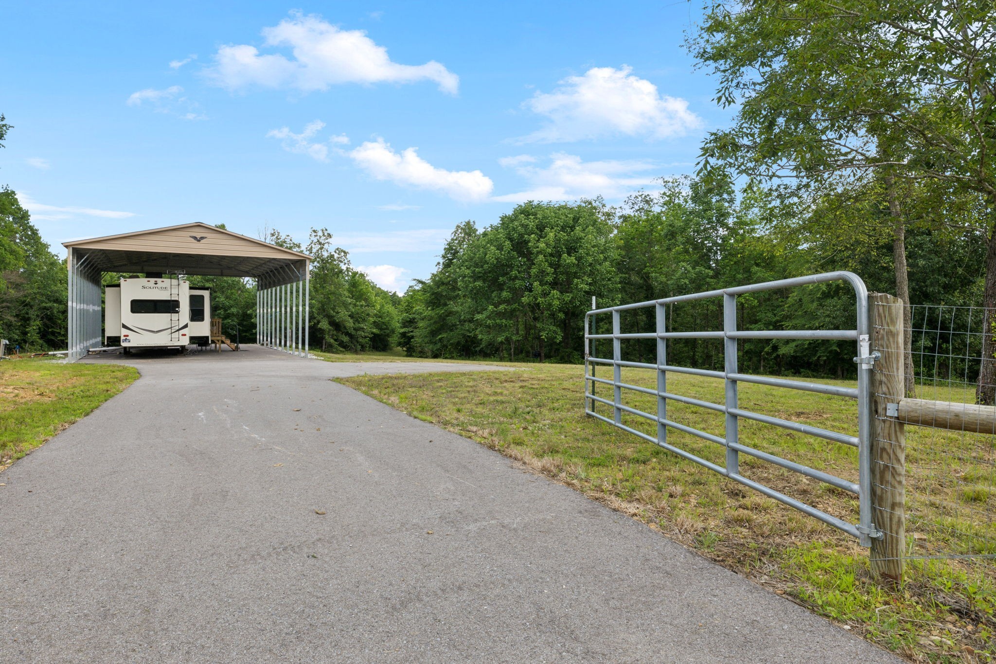 1635 Bear Hollow Drive Waverly TN 37185