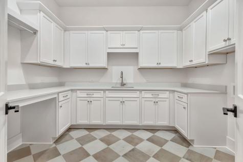 7051 Kinderhook Road Nashville TN 37221