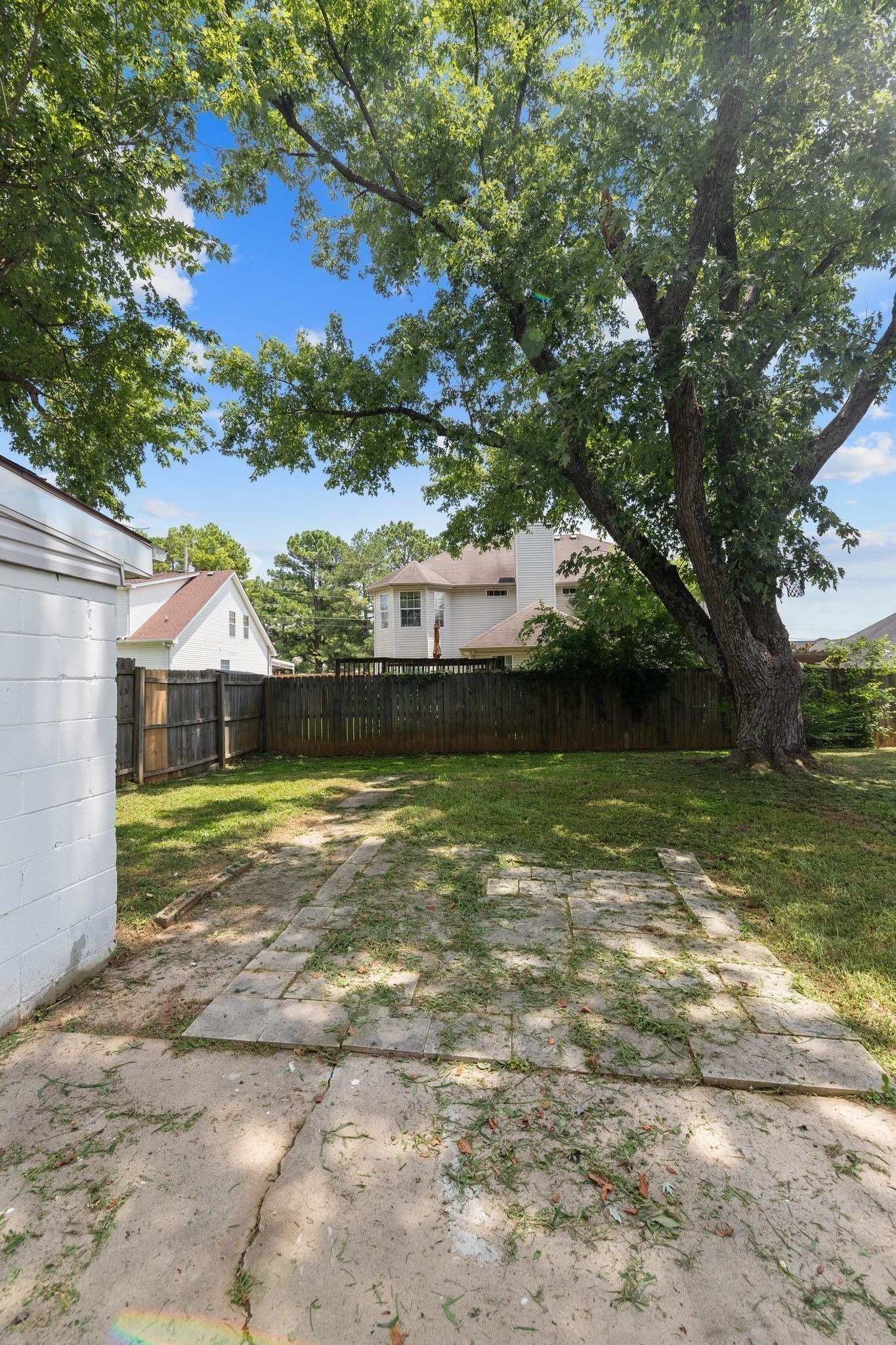 544 Stones River Road La Vergne TN 37086