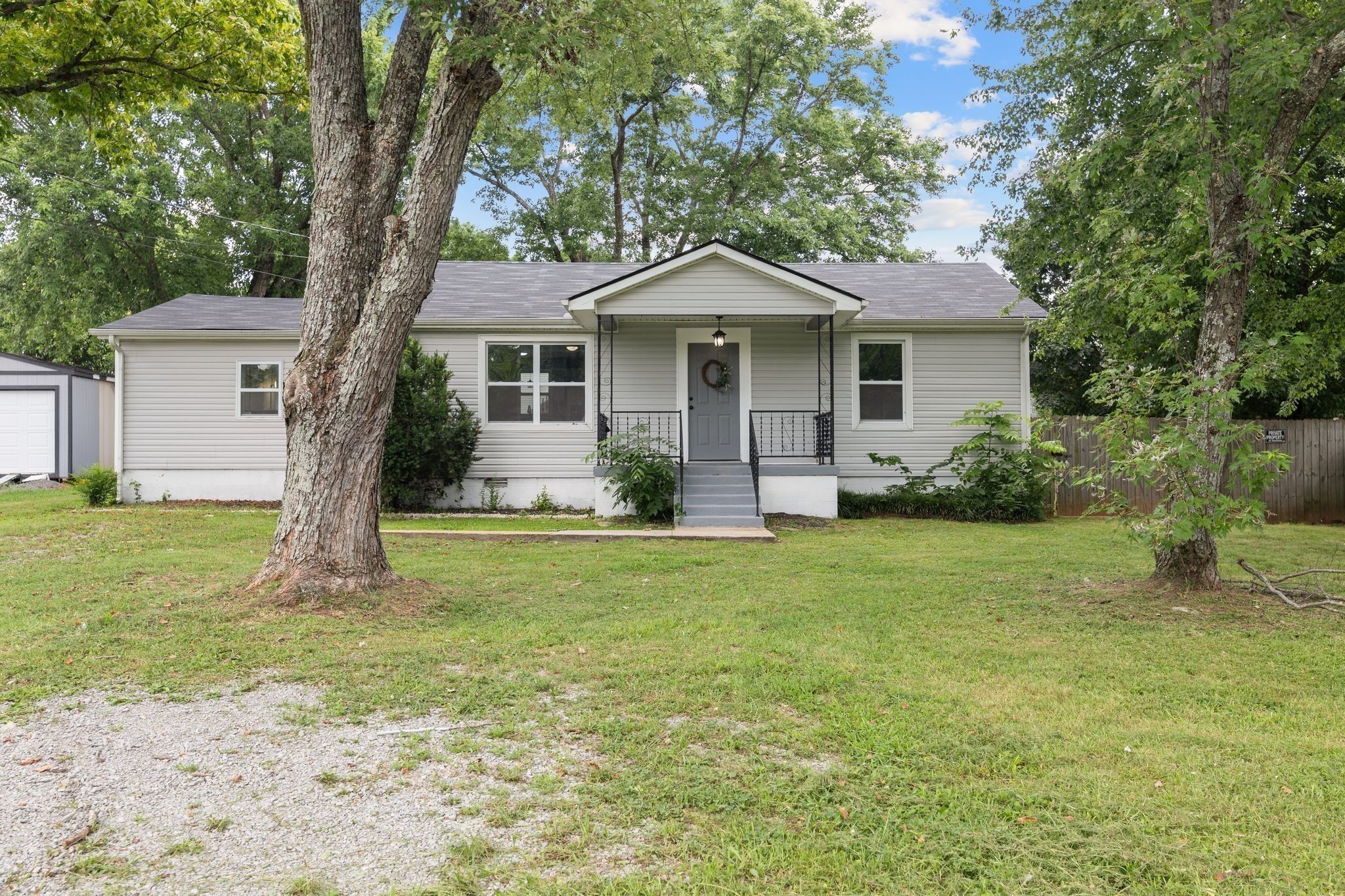 544 Stones River Road La Vergne TN 37086