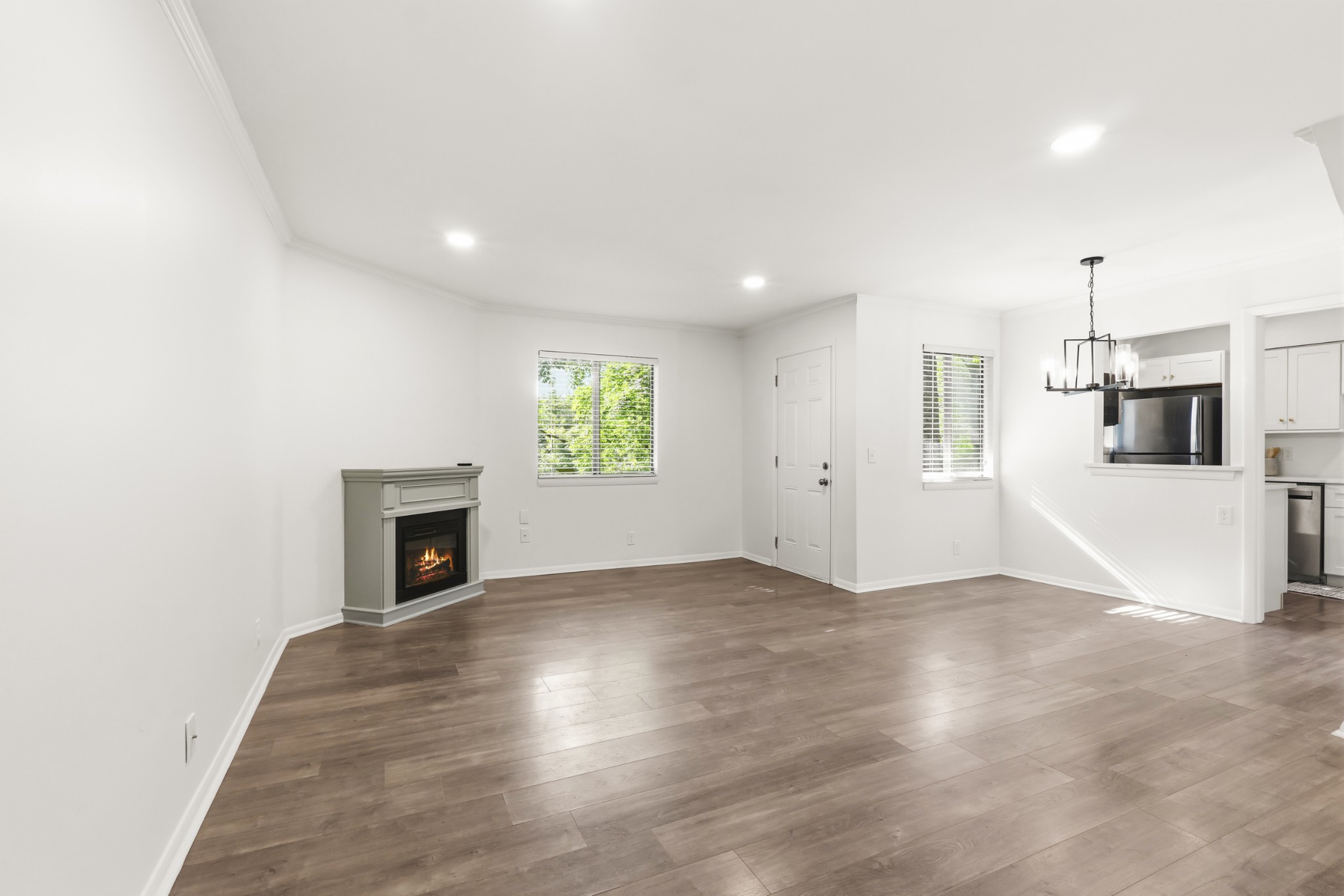 5322 Edmondson Pike Nashville TN 37211