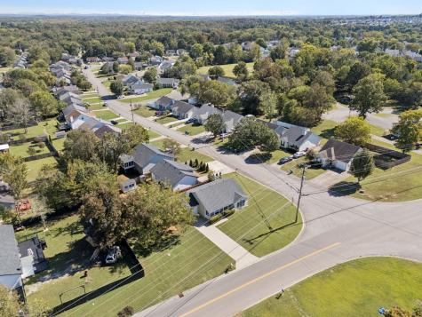 303 Holland Ridge Drive La Vergne TN 37086