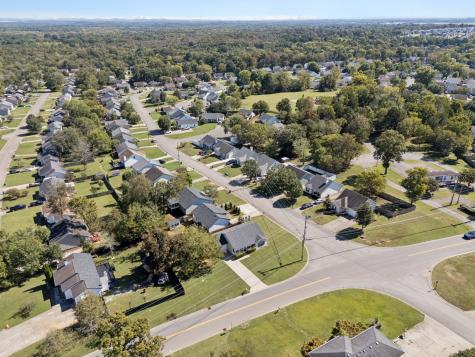 303 Holland Ridge Drive La Vergne TN 37086