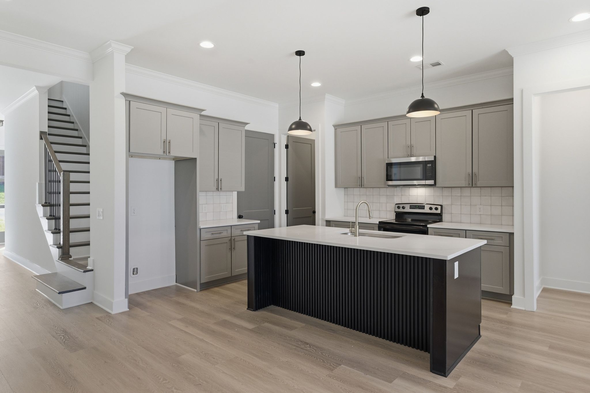 1609 21st Ave, N Nashville TN 37208