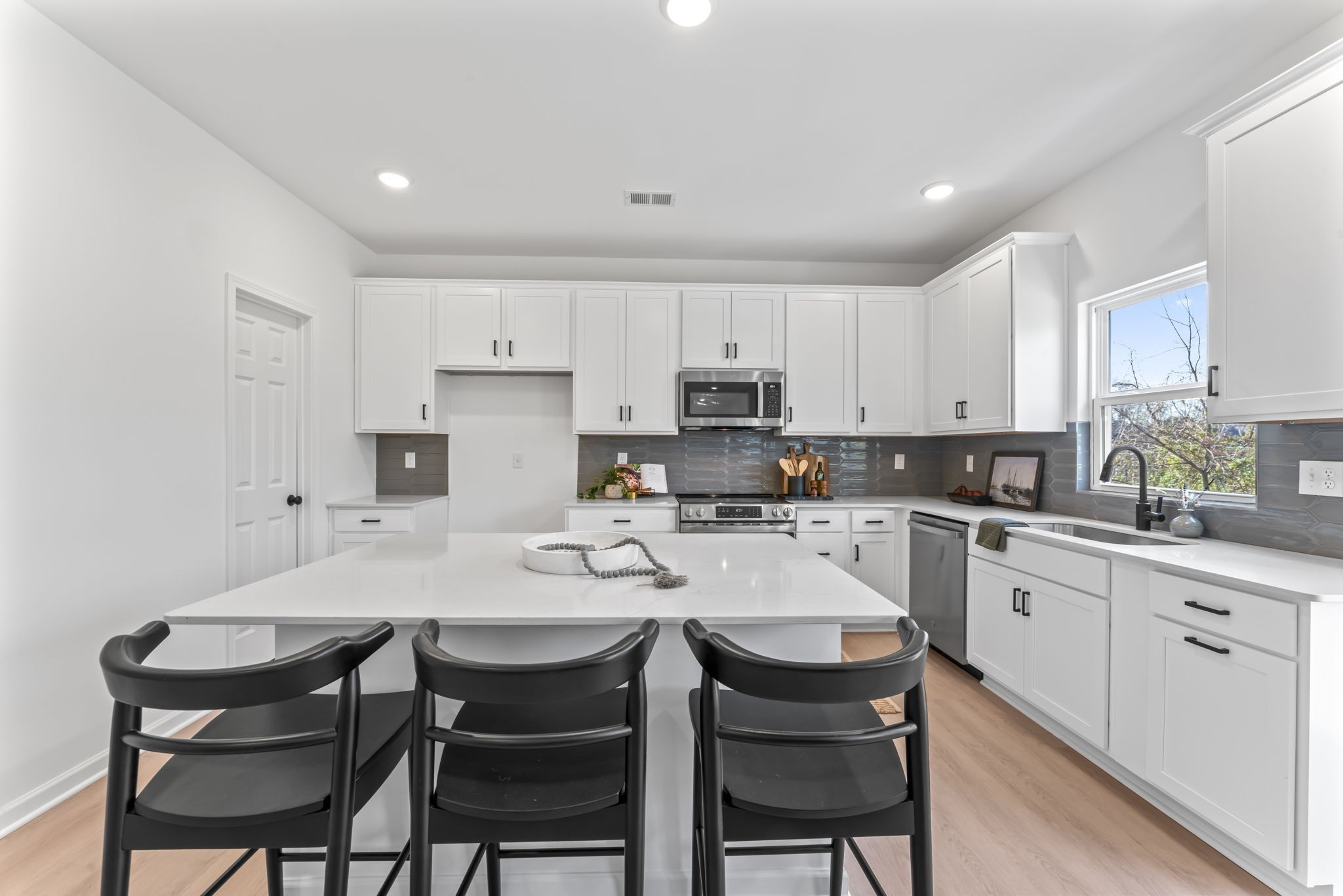 3206 Gravity Drive Columbia TN 38401