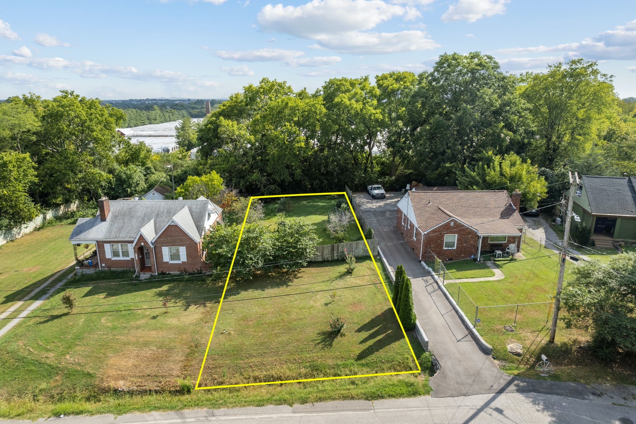1824 Joy Circle Nashville TN 37207