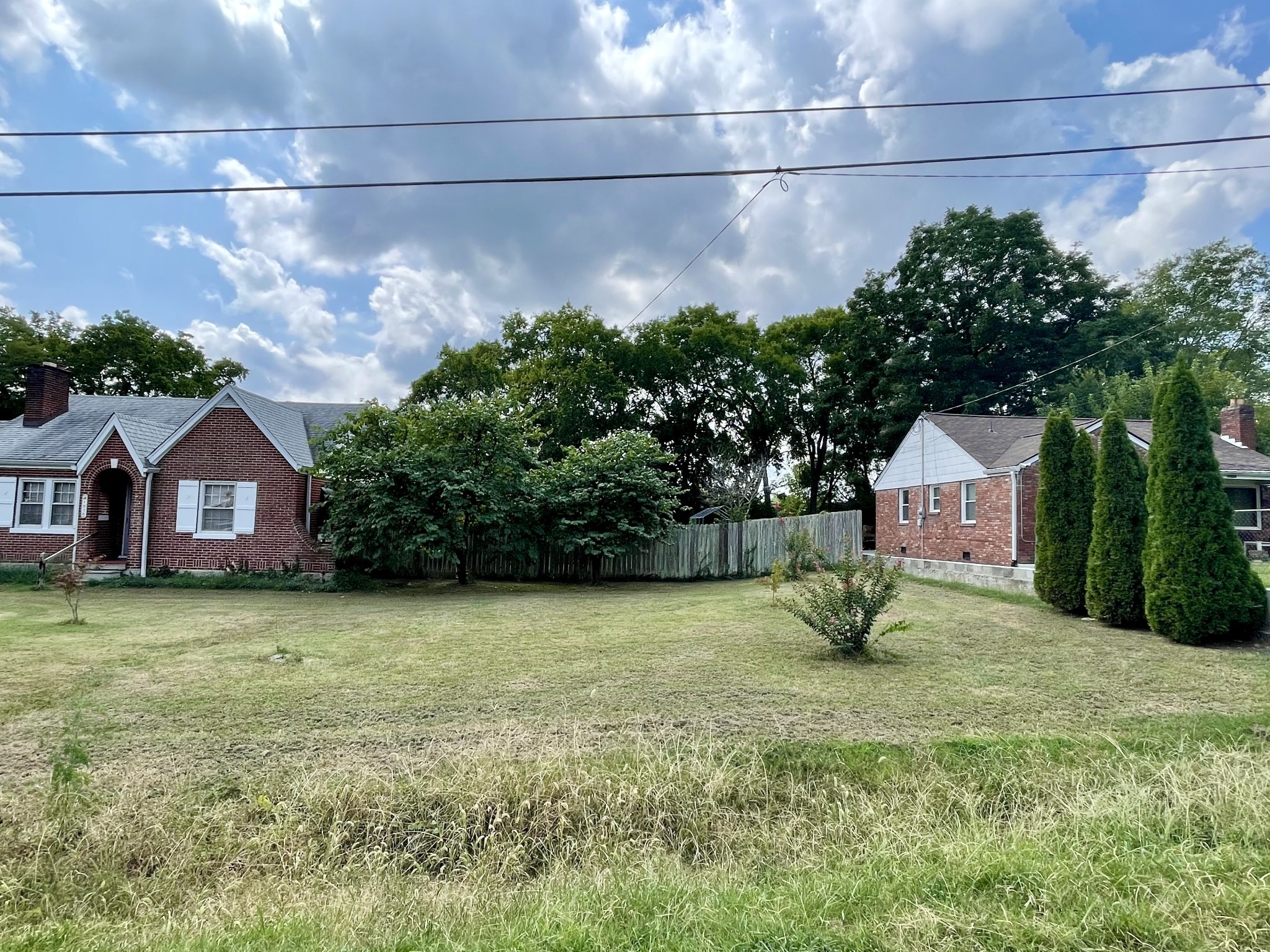 1824 Joy Circle Nashville TN 37207