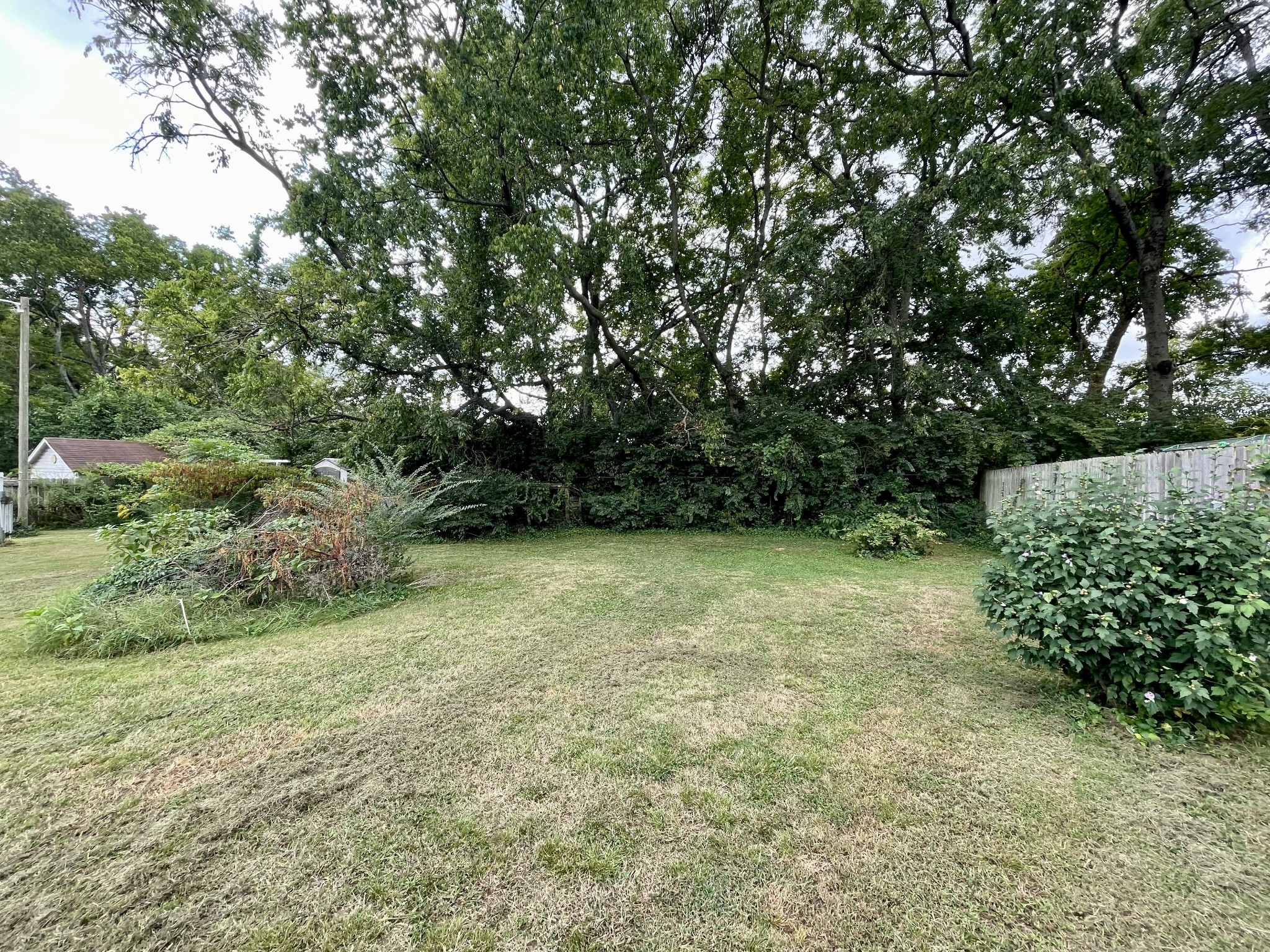 1824 Joy Circle Nashville TN 37207