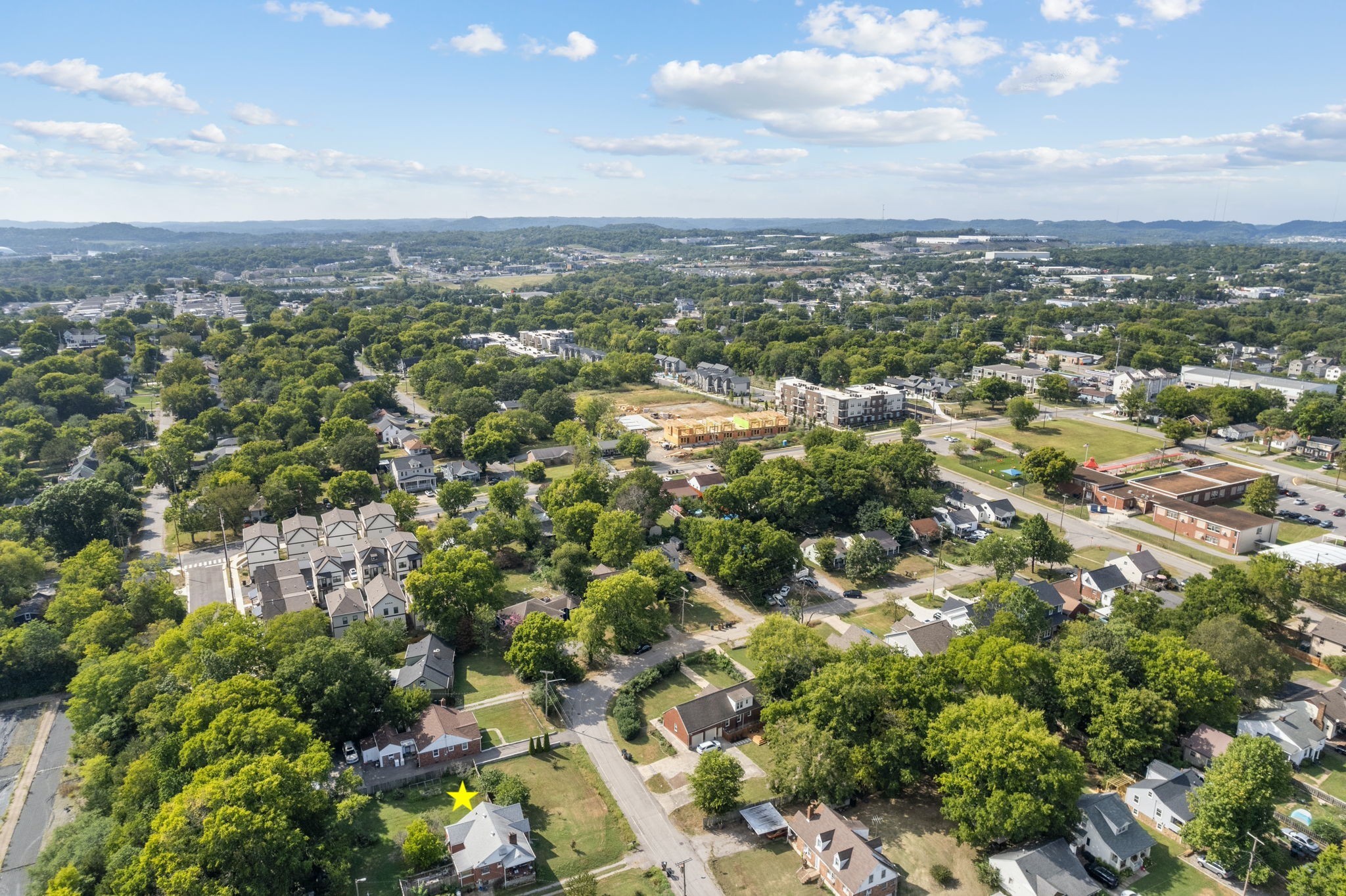 1824 Joy Circle Nashville TN 37207