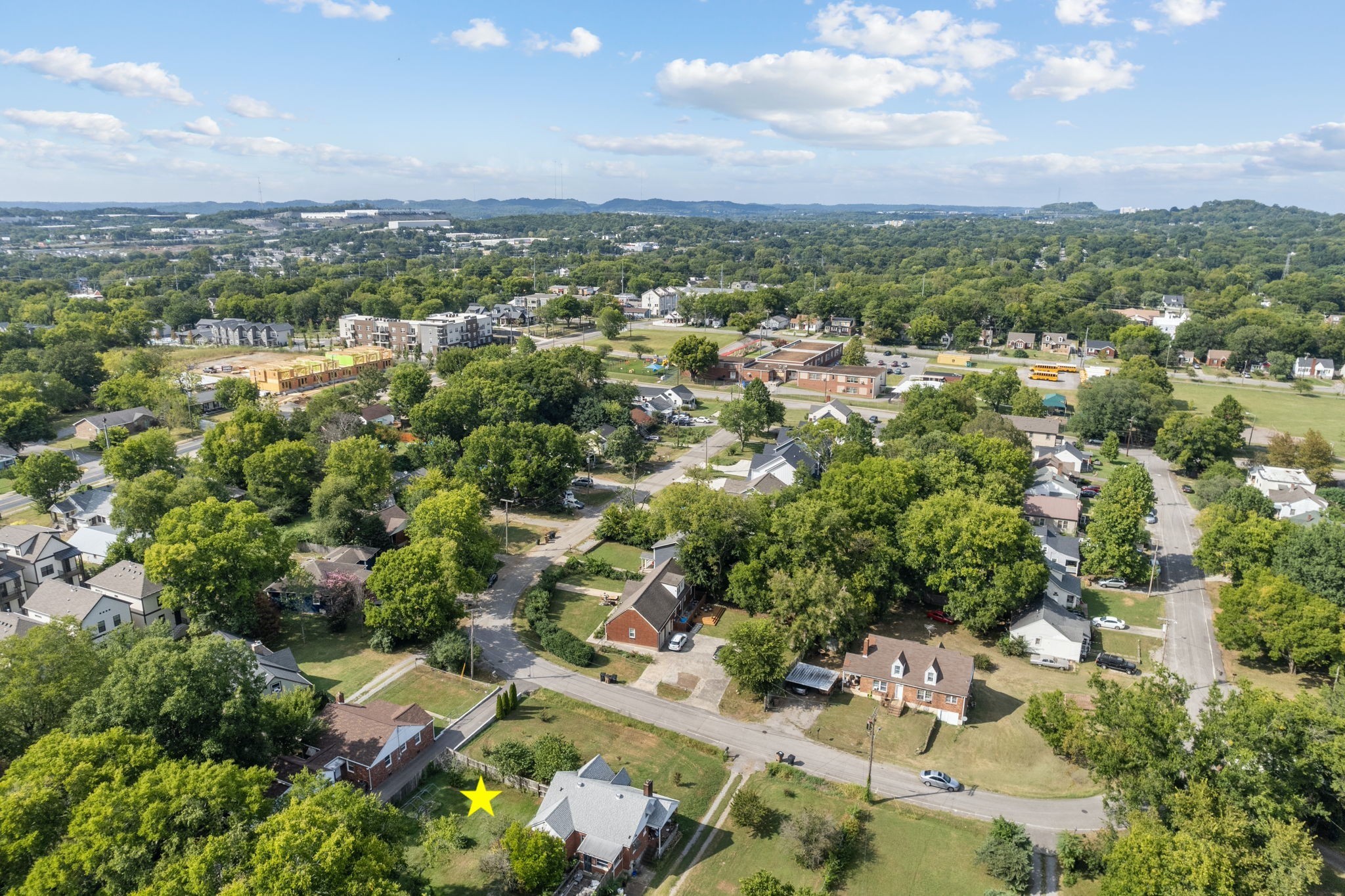 1824 Joy Circle Nashville TN 37207