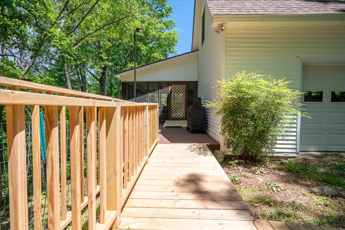 1518 Old Waynesboro Highway Lawrenceburg TN 38464