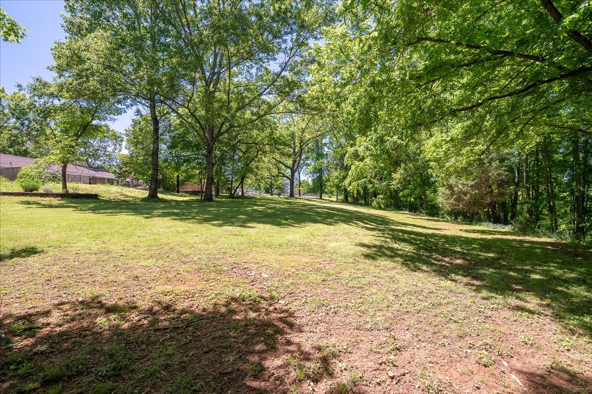 1518 Old Waynesboro Highway Lawrenceburg TN 38464