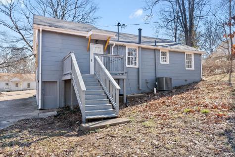 215 Cave Street Clarksville TN 37042