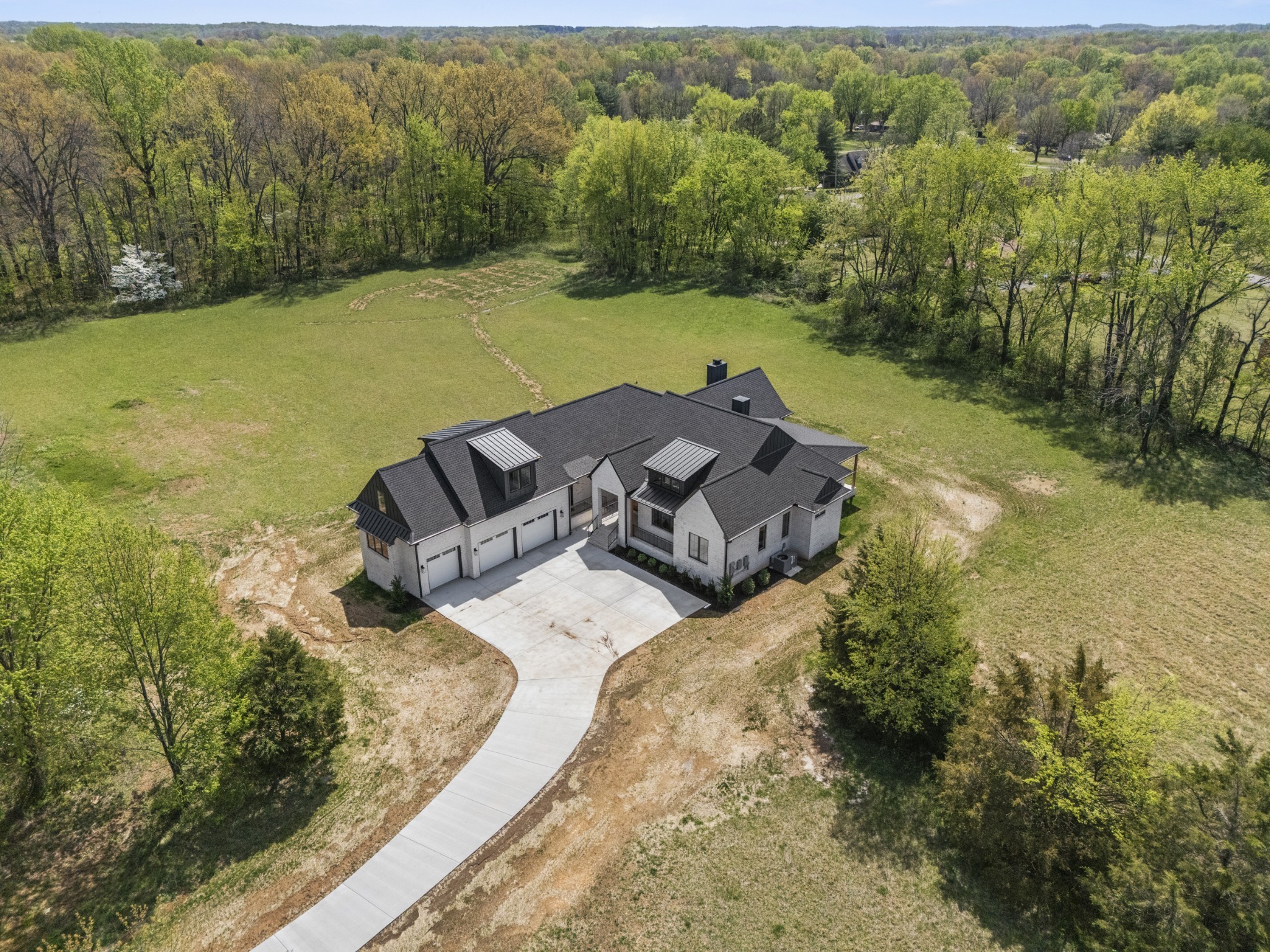 116 Bradley Lane Cottontown TN 37048