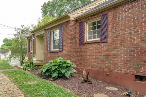 2001 Avalon Drive Nashville TN 37216