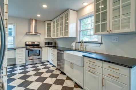2001 Avalon Drive Nashville TN 37216