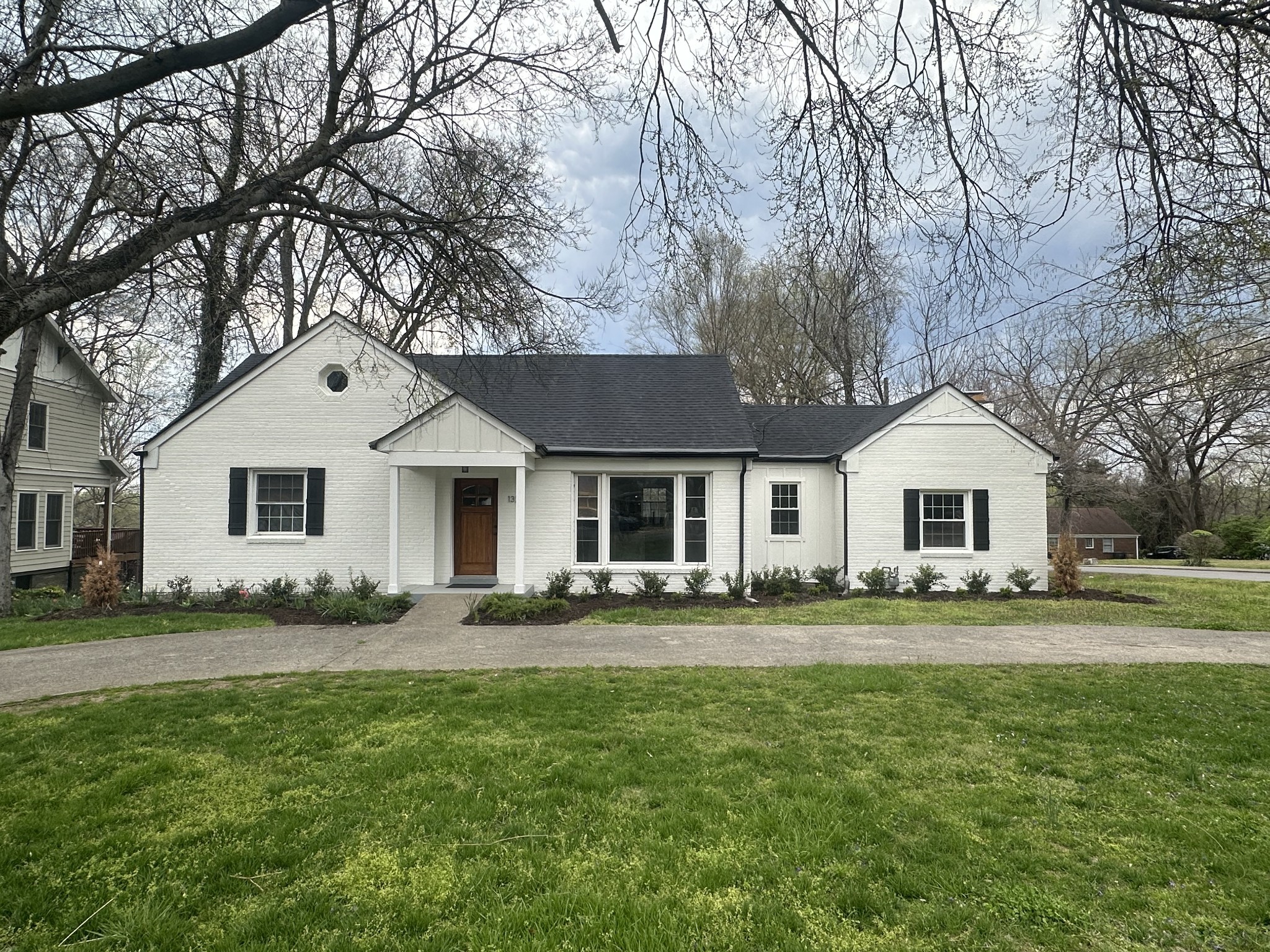 1329 Stratford Avenue Nashville TN 37216