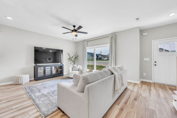 2359 Pea Ridge Road Clarksville TN 37040