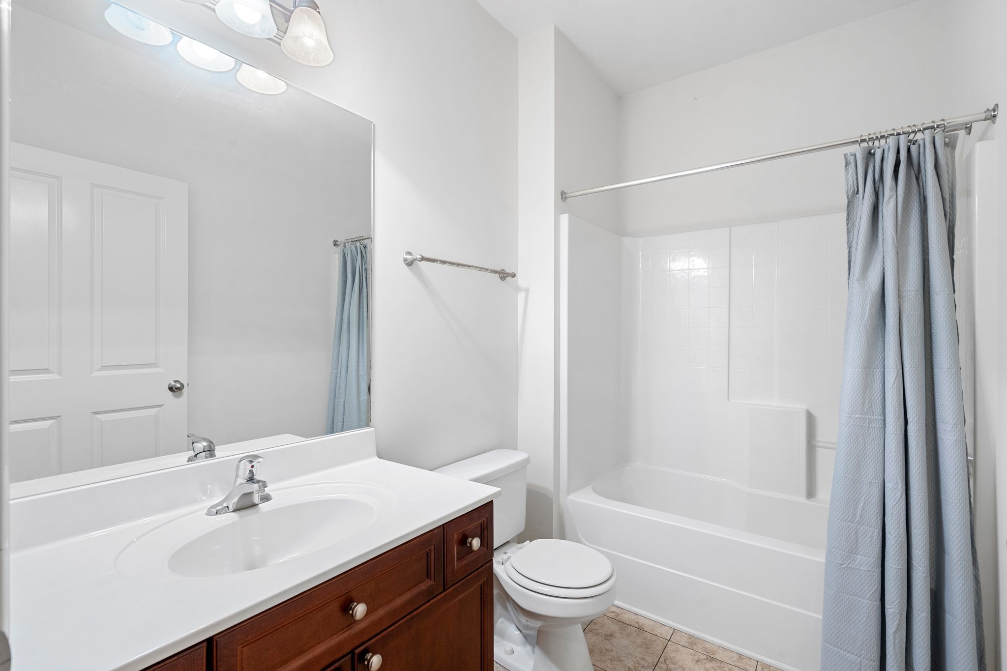 8221 Lenox Creekside Drive Antioch TN 37013