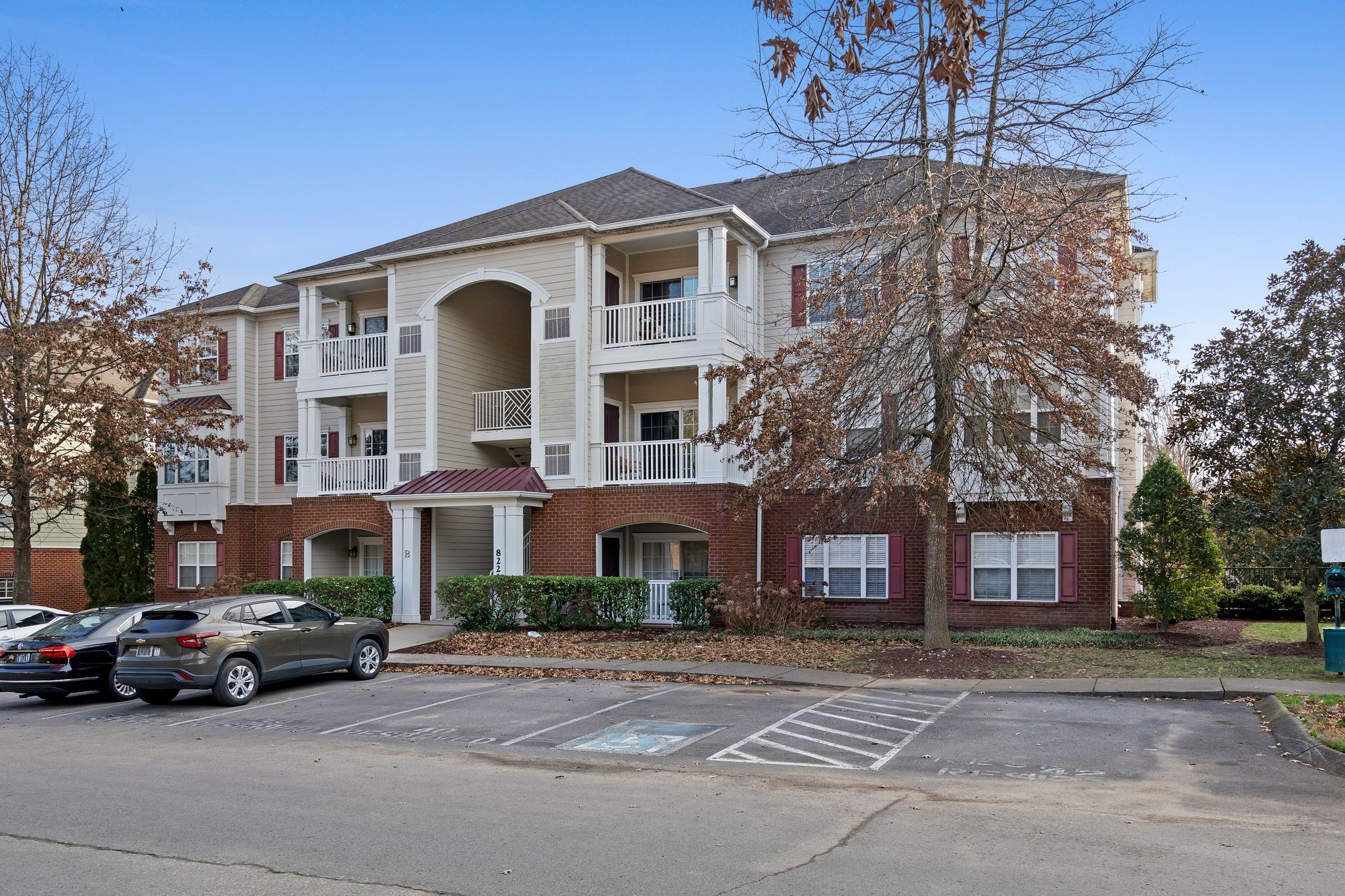 8221 Lenox Creekside Drive Antioch TN 37013