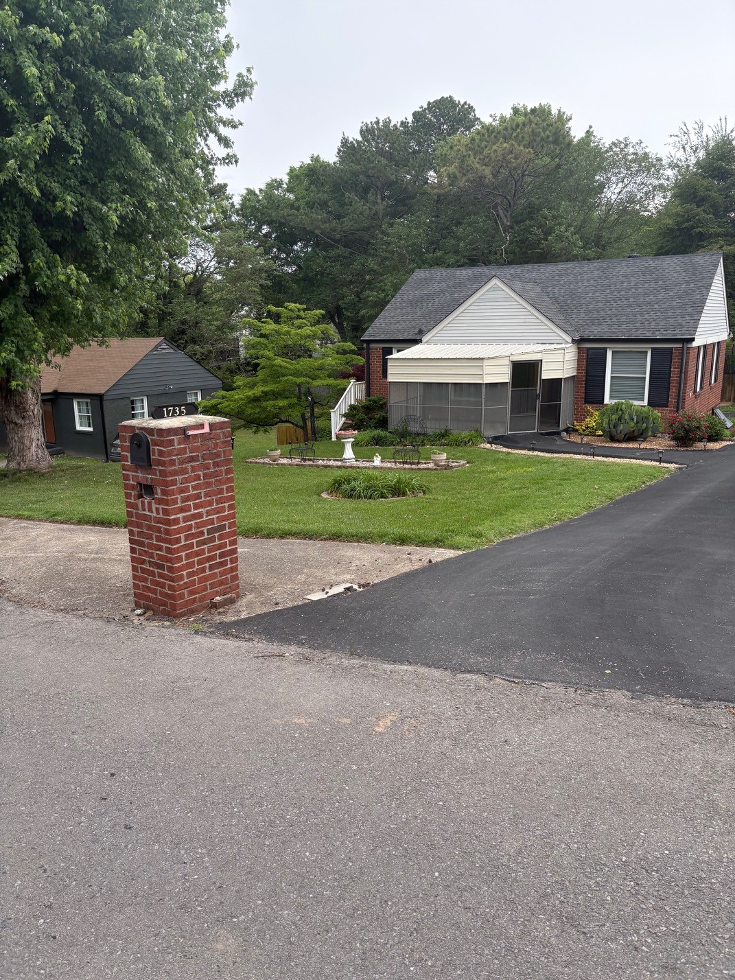 1735 Merritt Drive Clarksville TN 37043