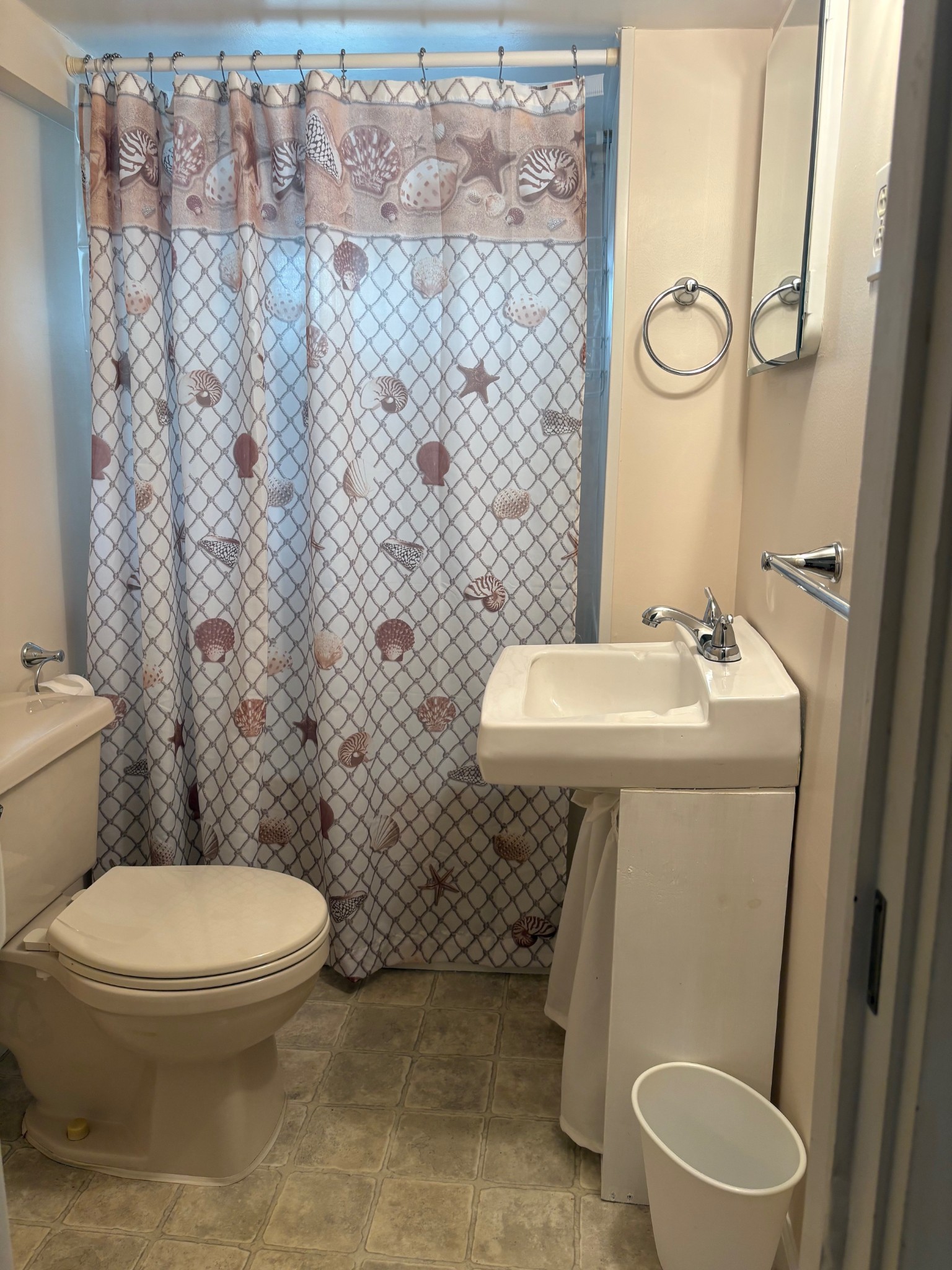 1735 Merritt Drive Clarksville TN 37043