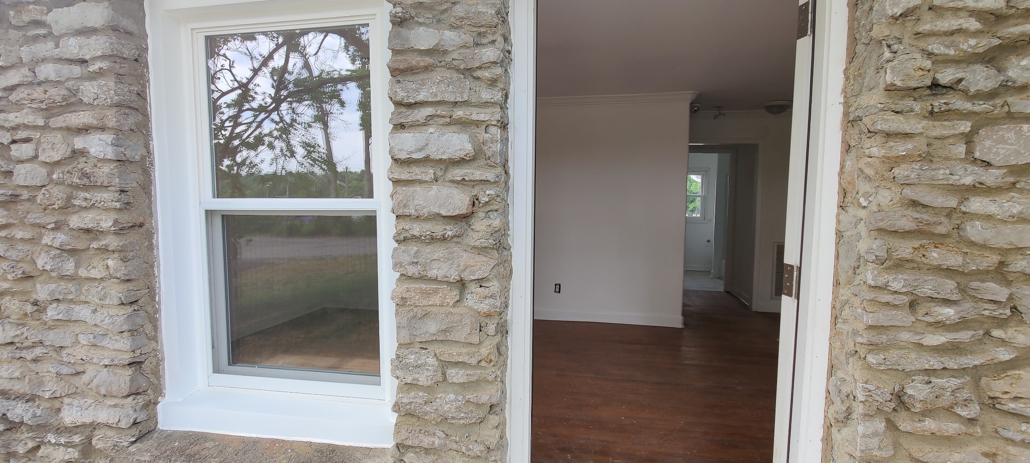 670 W Main Street, W Hendersonville TN 37075