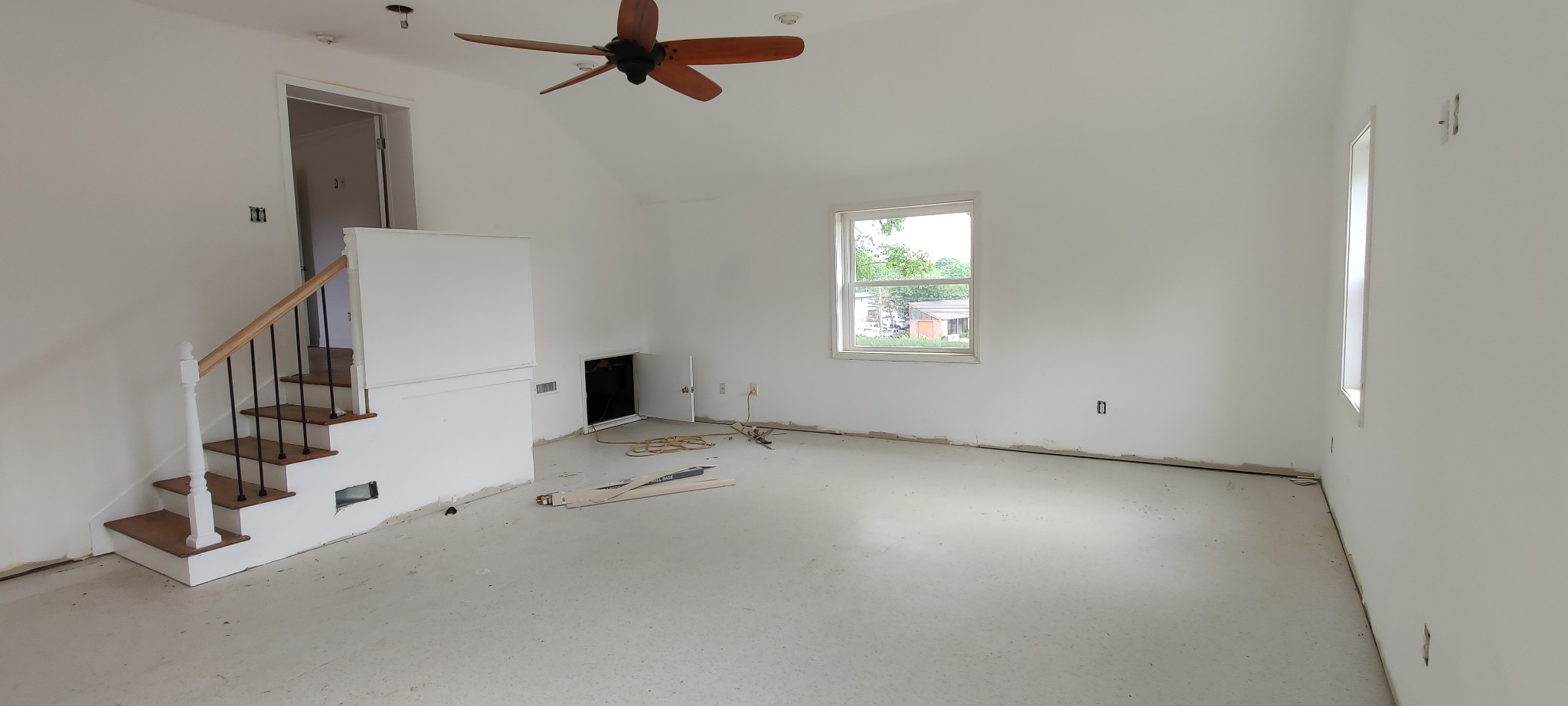670 W Main Street, W Hendersonville TN 37075