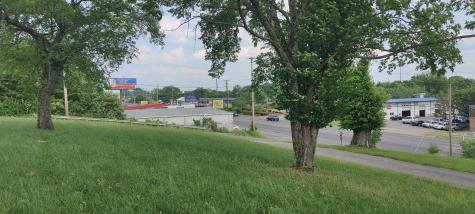 670 W Main Street, W Hendersonville TN 37075