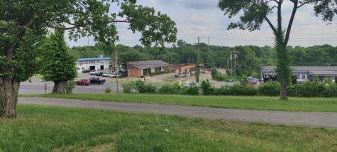 670 W Main Street, W Hendersonville TN 37075