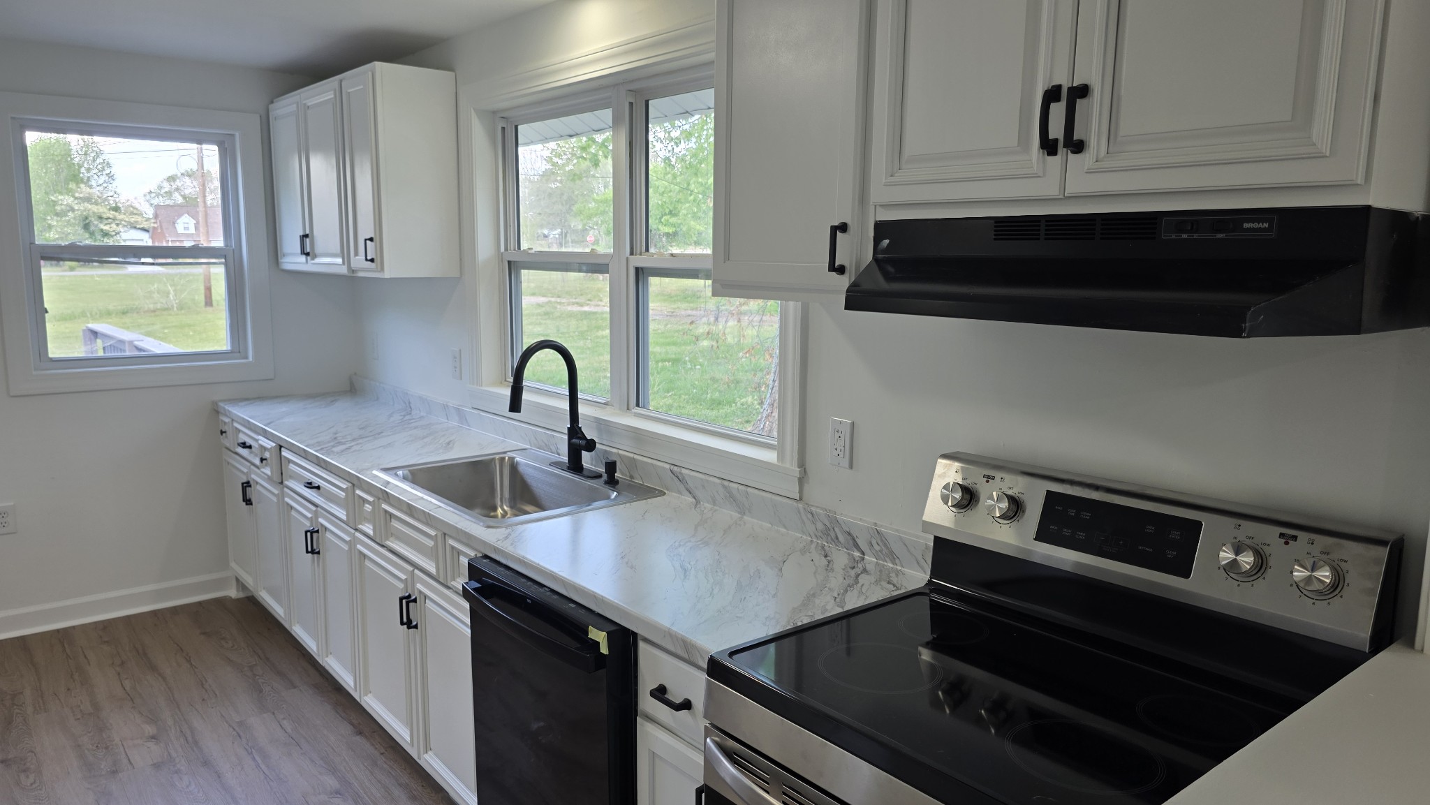 314 Deller St, W Lawrenceburg TN 38464