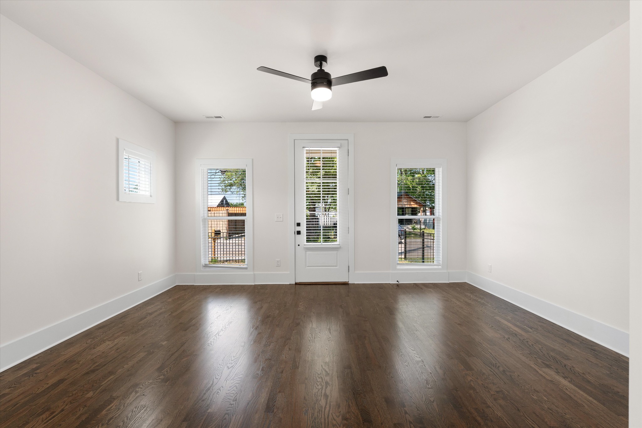 1802A 10th Ave, N Nashville TN 37208