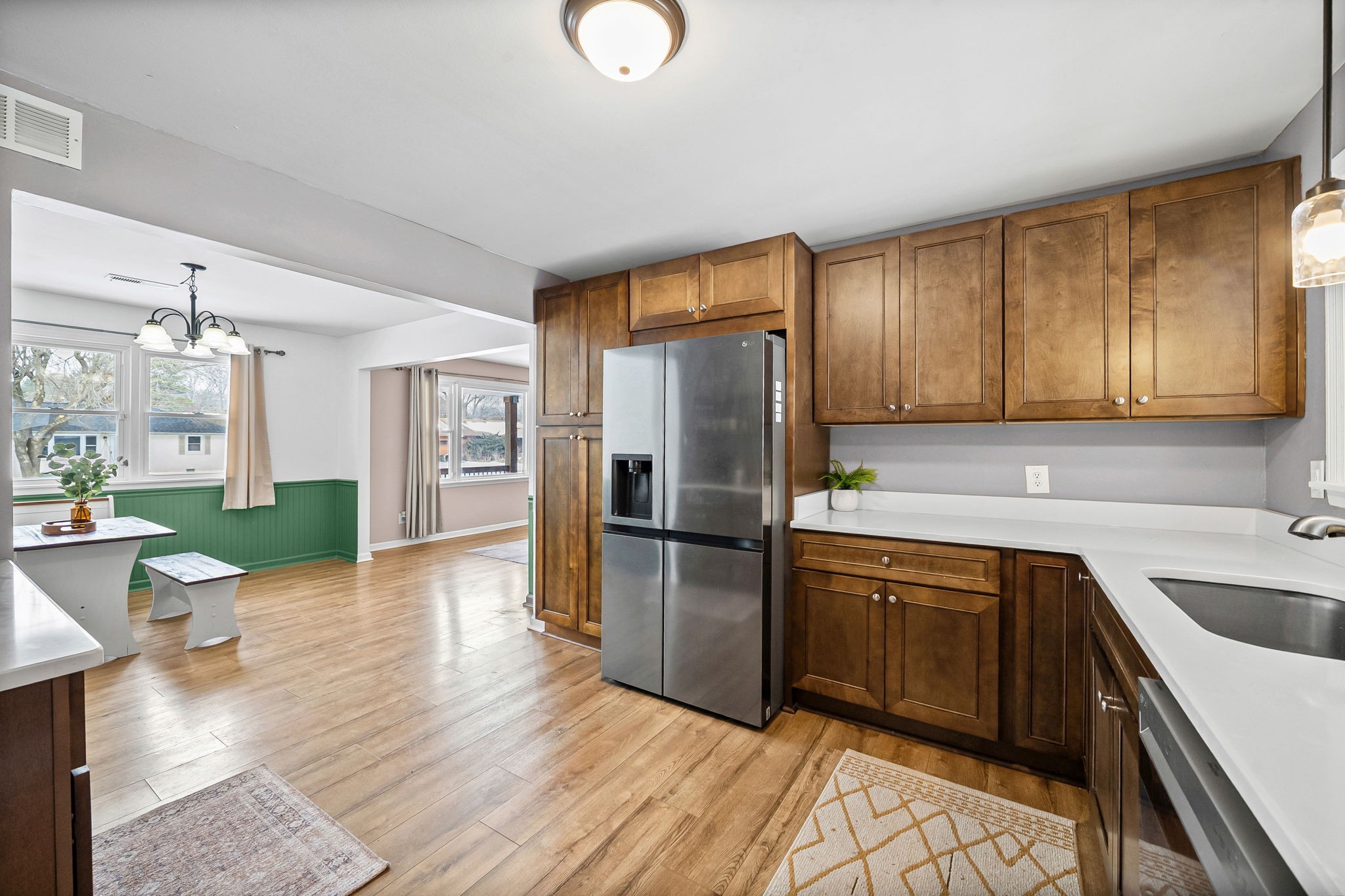 16 Donelson Drive Clarksville TN 37042