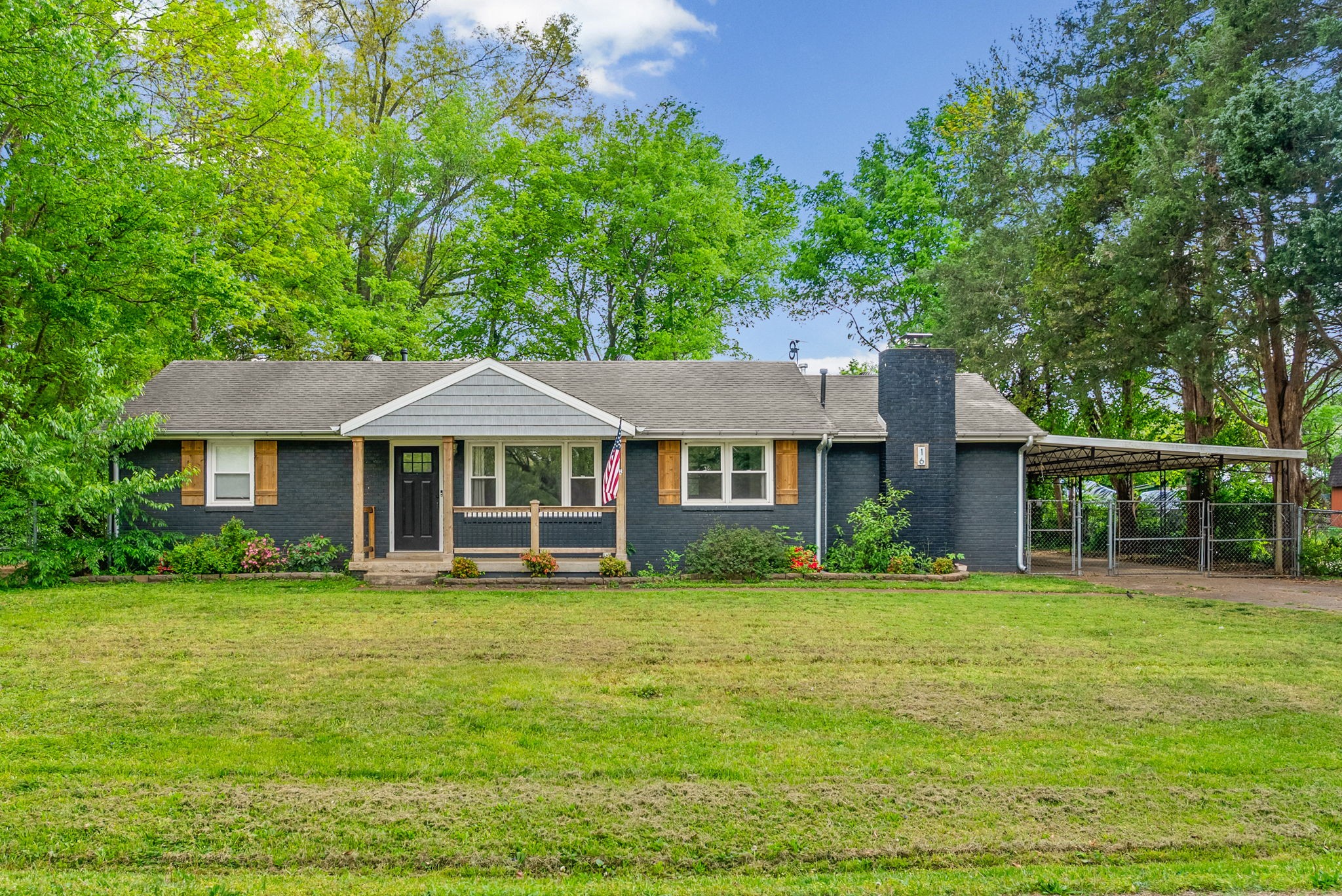 16 Donelson Drive Clarksville TN 37042