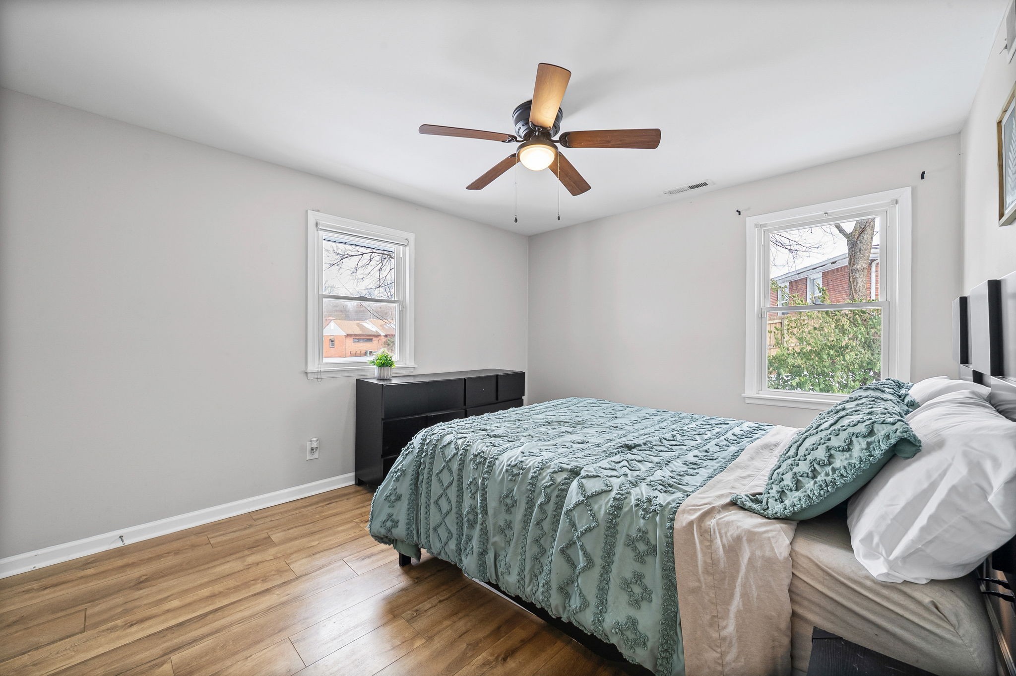 16 Donelson Drive Clarksville TN 37042