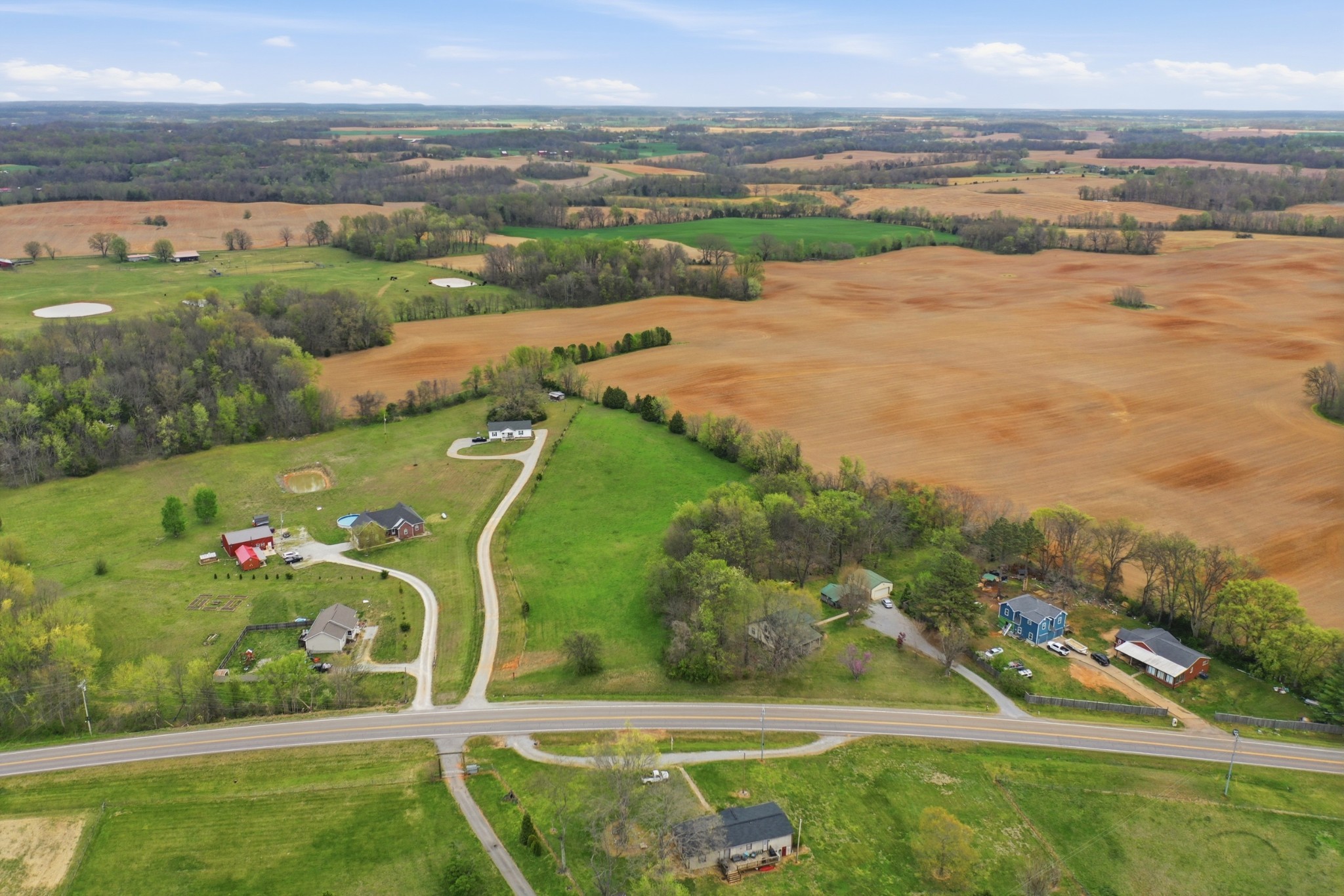 6483 Highway 161 Springfield TN 37172