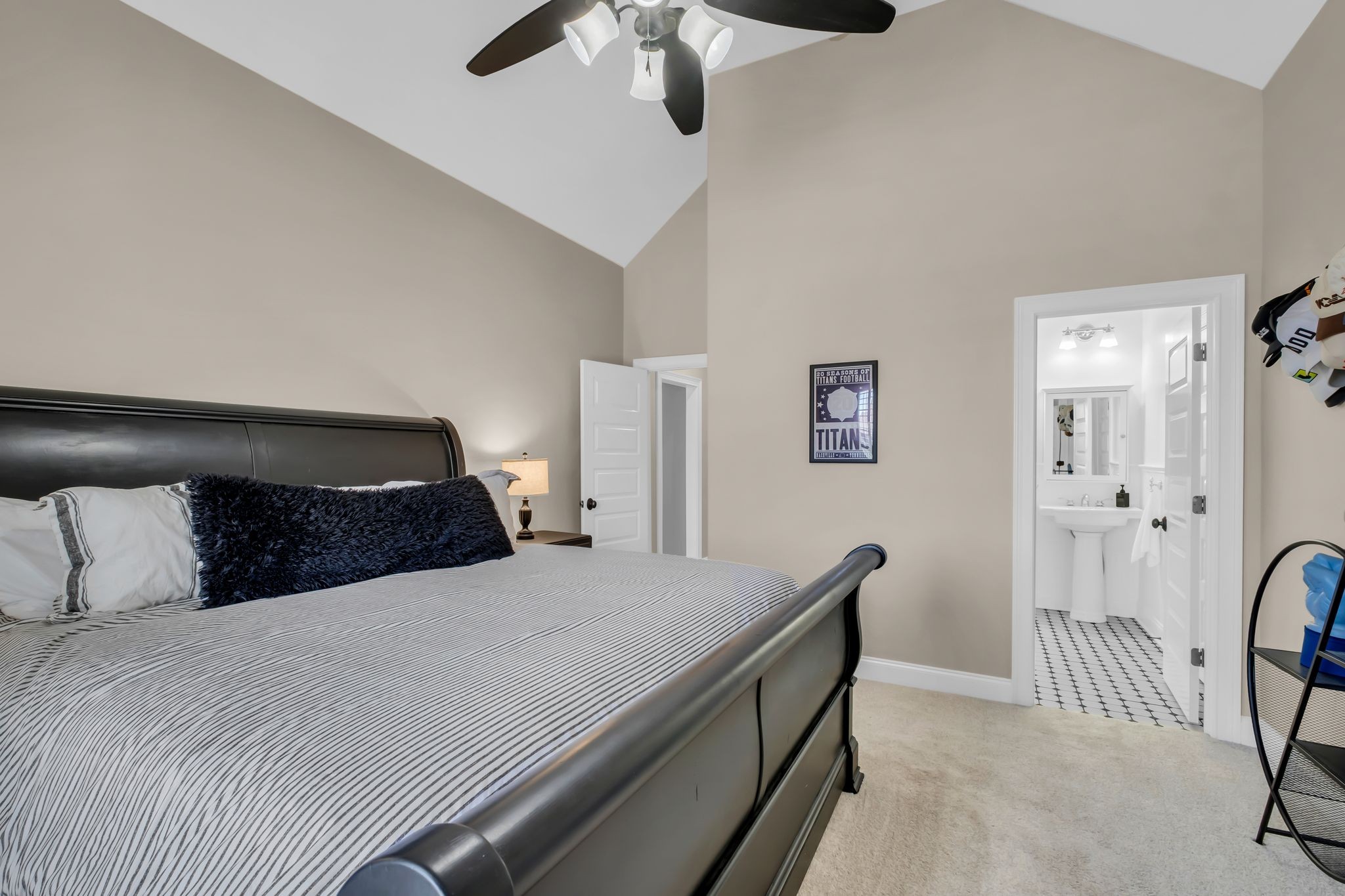 1011 Harlequin Boulevard Hendersonville TN 37075