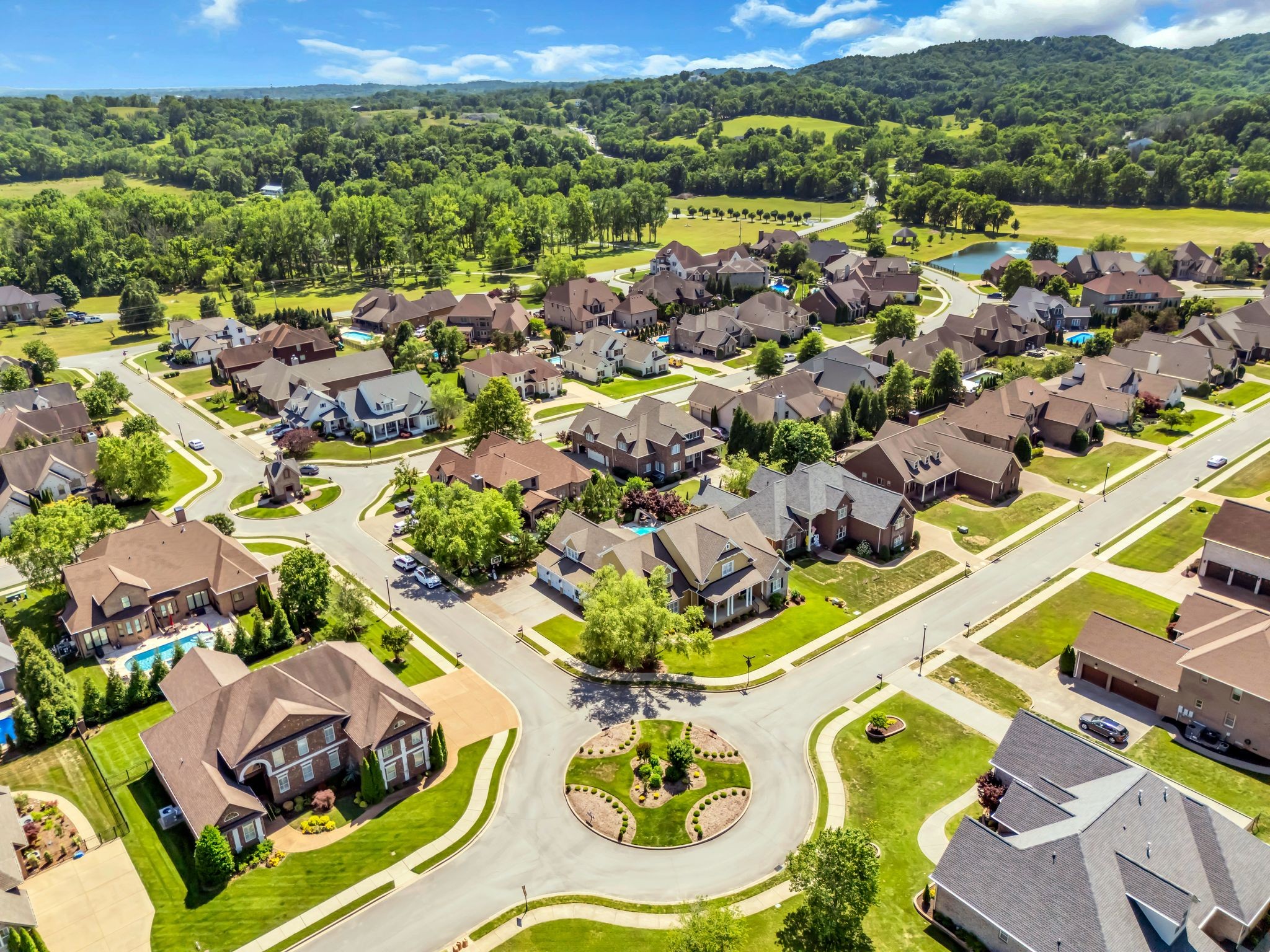 1011 Harlequin Boulevard Hendersonville TN 37075
