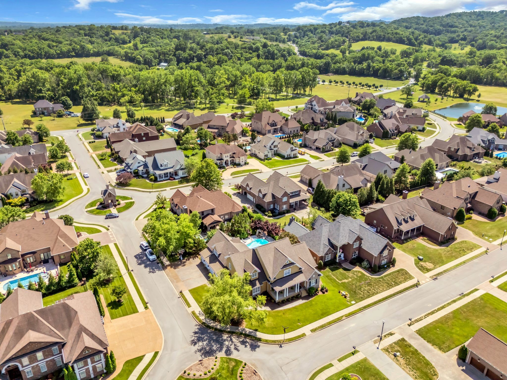 1011 Harlequin Boulevard Hendersonville TN 37075